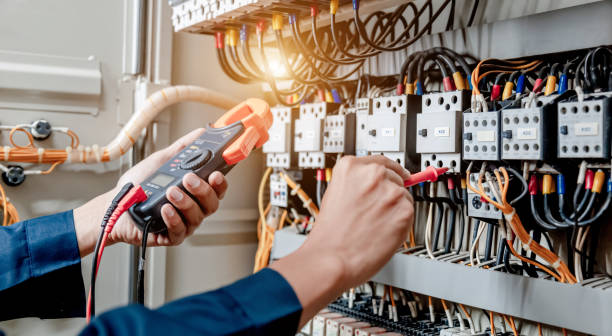 Best Emergency Electrical Repair  in Cadillac, MI